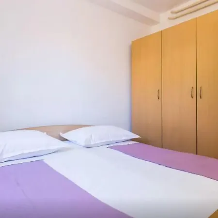 Sonnige In Mit Privatem Parkplatz By Interhome Апартаменты *